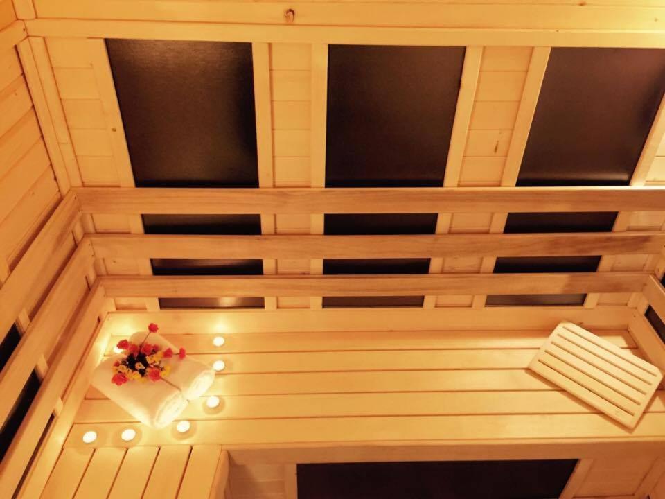 Enis Hotel С Минерален Басейн Saparewa Banja Exterior foto
