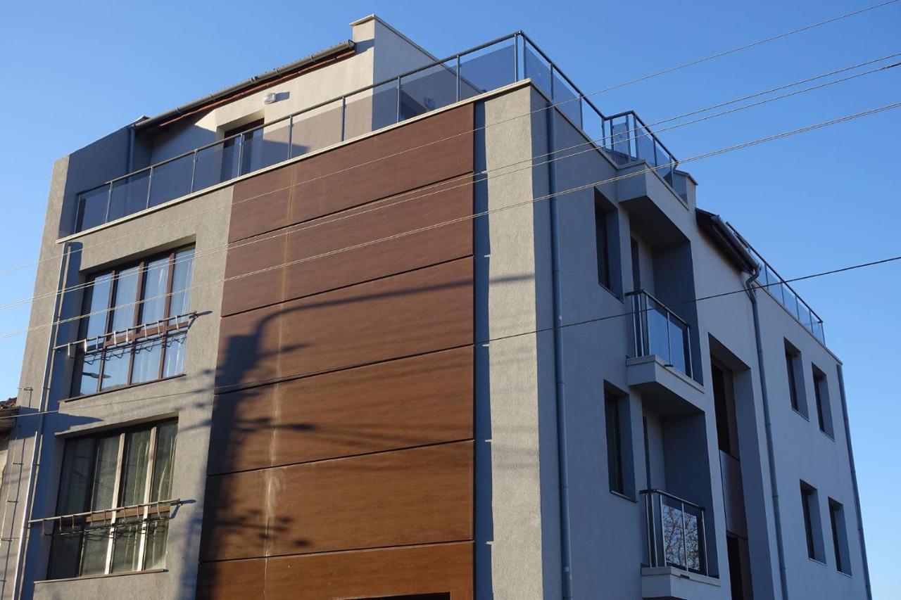 Enis Hotel С Минерален Басейн Saparewa Banja Exterior foto